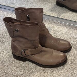 Olukai Nahuku combate/moto ankle boots 9.5